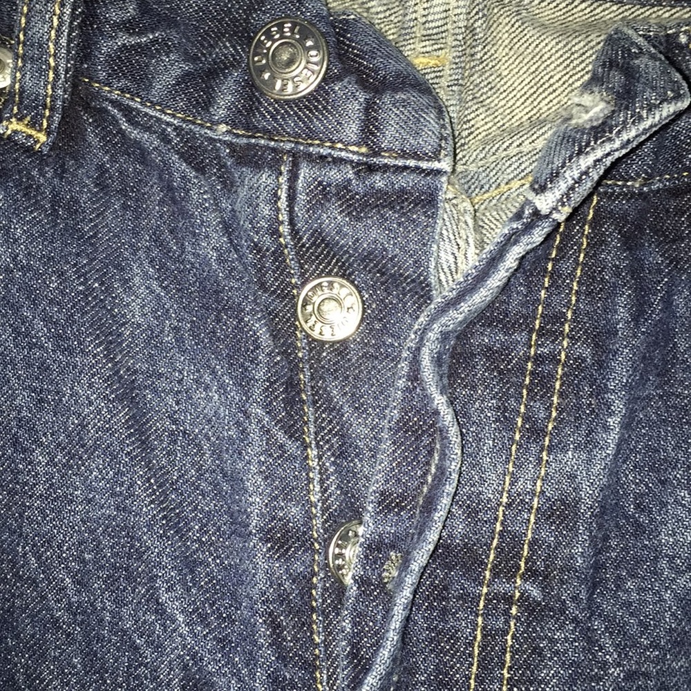 Diesel Jeans - Picture 2 of 6
